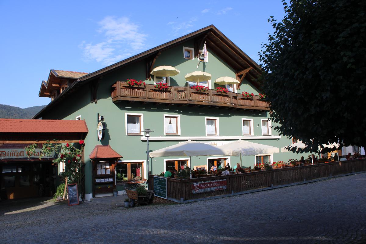 Bayerische Gastwirtschaft Dimpfl-Stadl in Lam