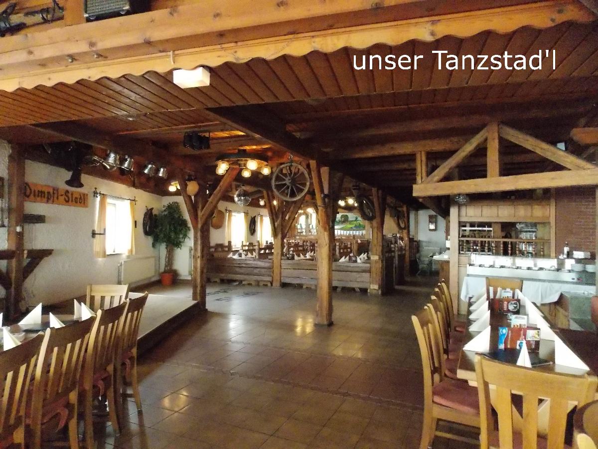 Bayerische Gastwirtschaft Dimpfl-Stadl in Lam