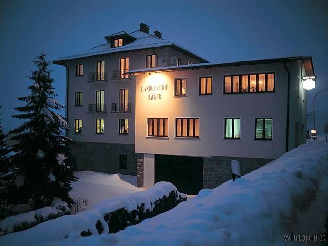 Hotel Landgasthof Hacker in Zachenberg