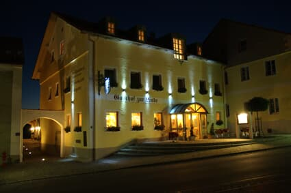 Hotel-Gasthof Zur Linde in Neukirchen b. Hl. Blut