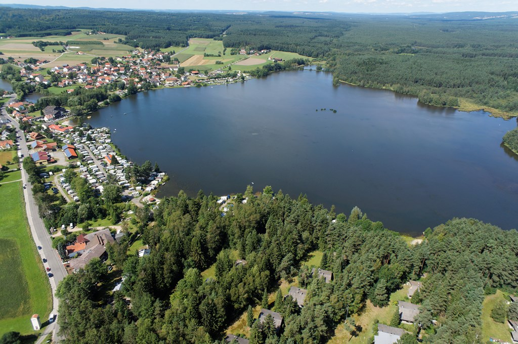 Seecampingpark Neubäu am See in Roding