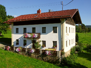 Ferienwohnungen am Arber  - Haus Osser - in Lohberg