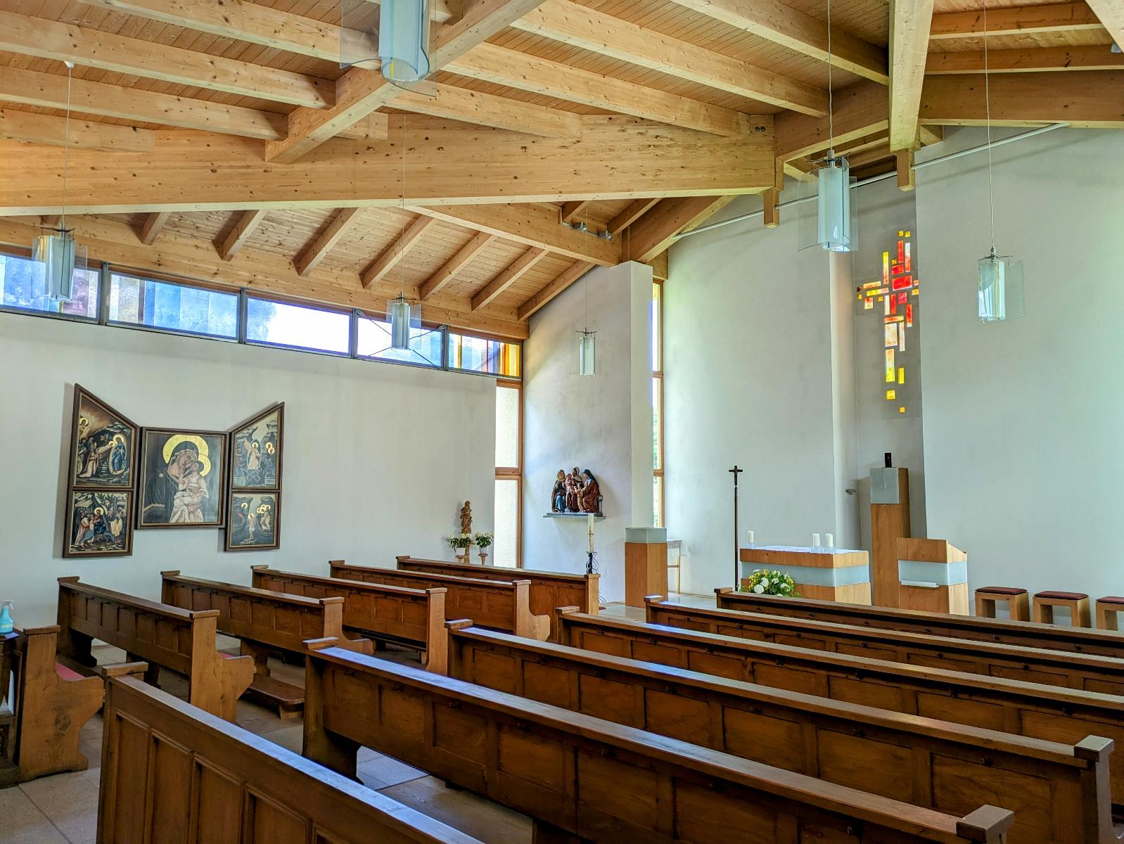 Kirche der Heiligen Familie in Regenhütte