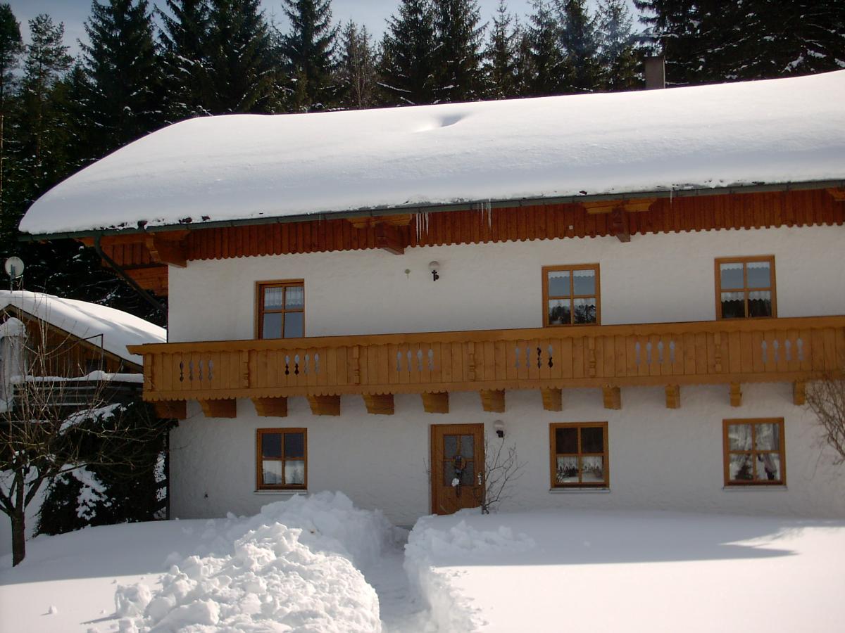 Steinbeißer Ursula in Arrach