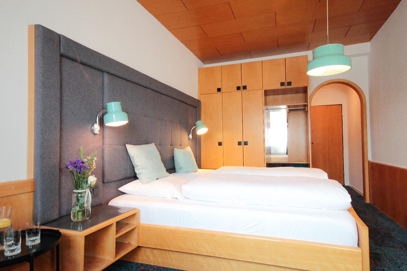 Hotel-Gasthof Zum Bach in Neukirchen b. Hl. Blut