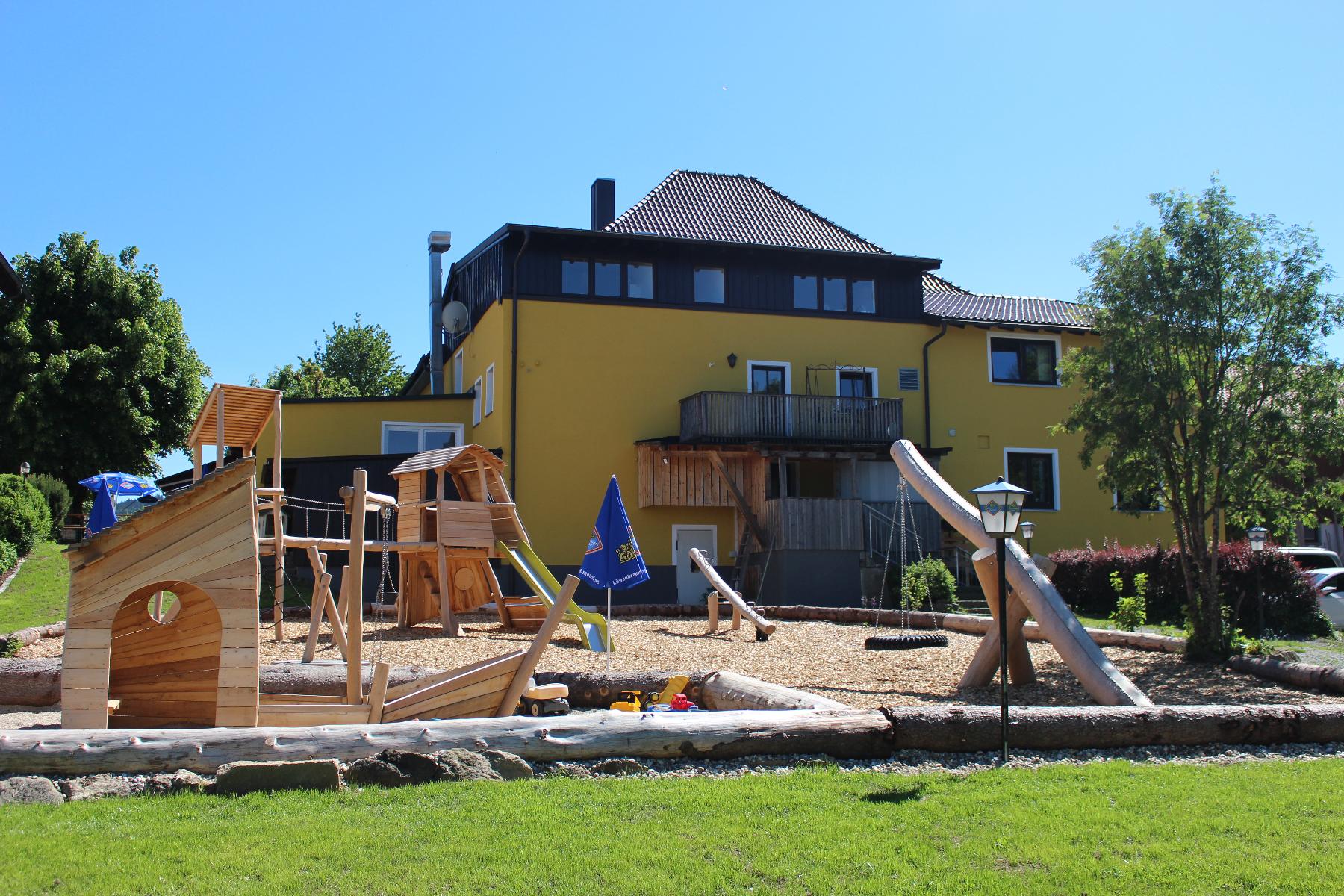 Gasthof zum Sonnenwald in Schöfweg