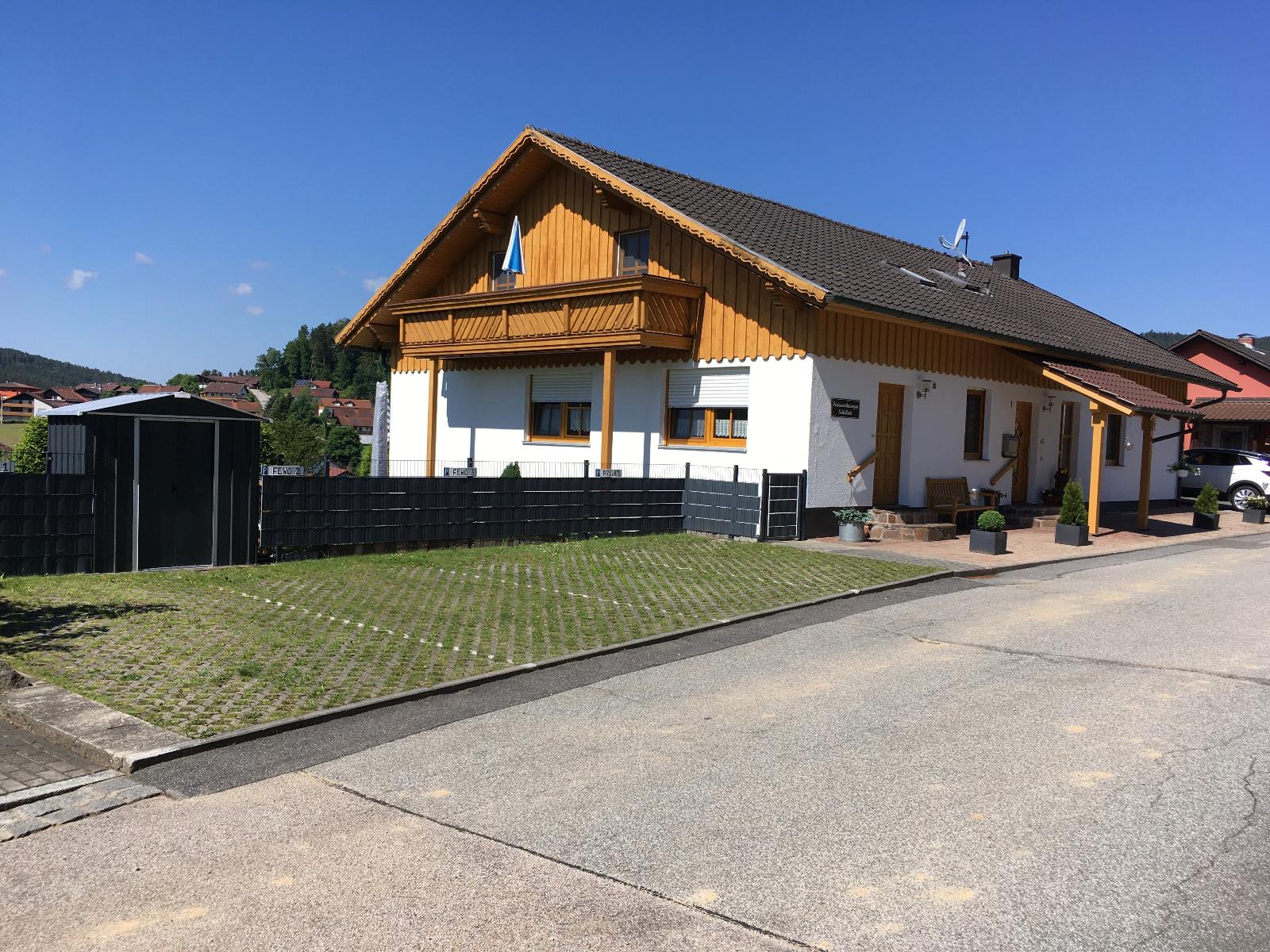 Ferienwohnungen Schellein in Blaibach