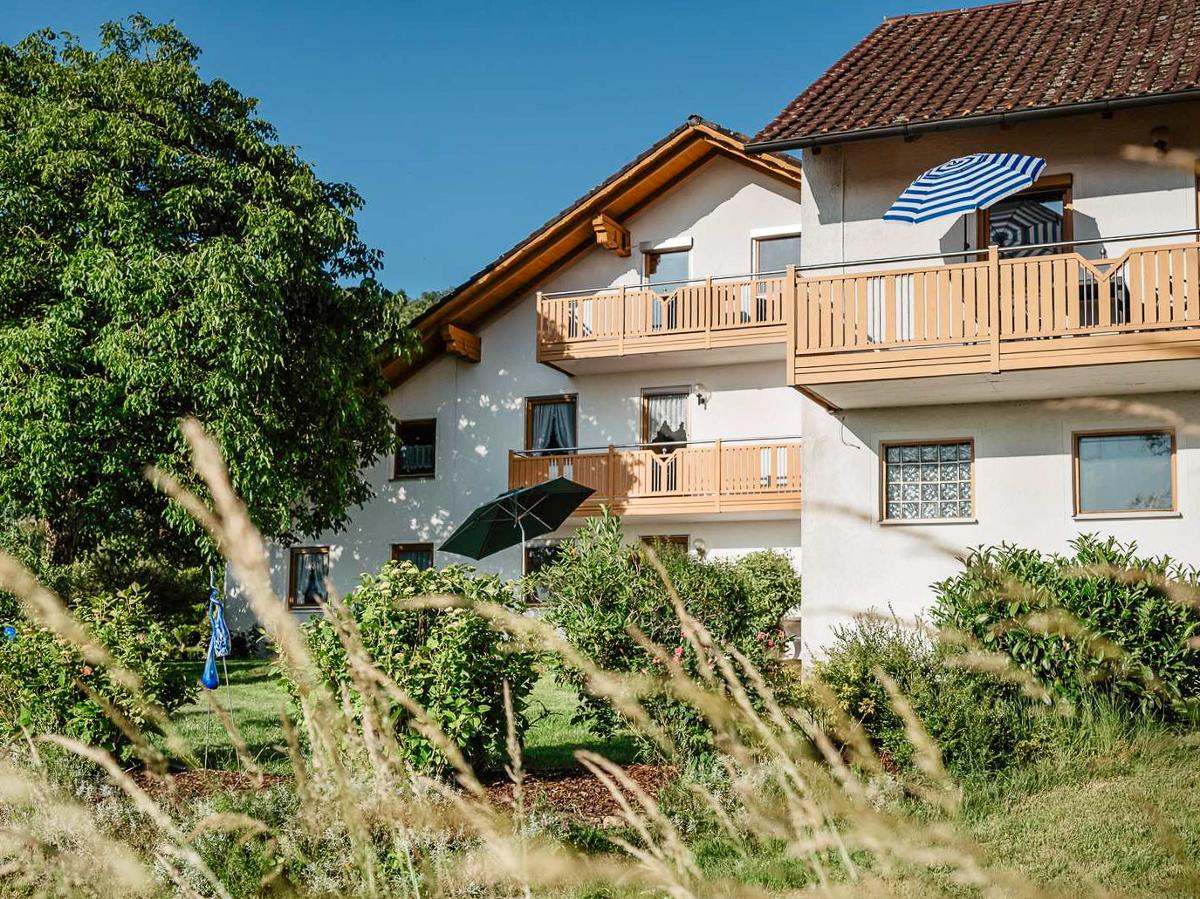 Ferienwohnungen Bauer – Auszeit mit Ausblick in Zenting
