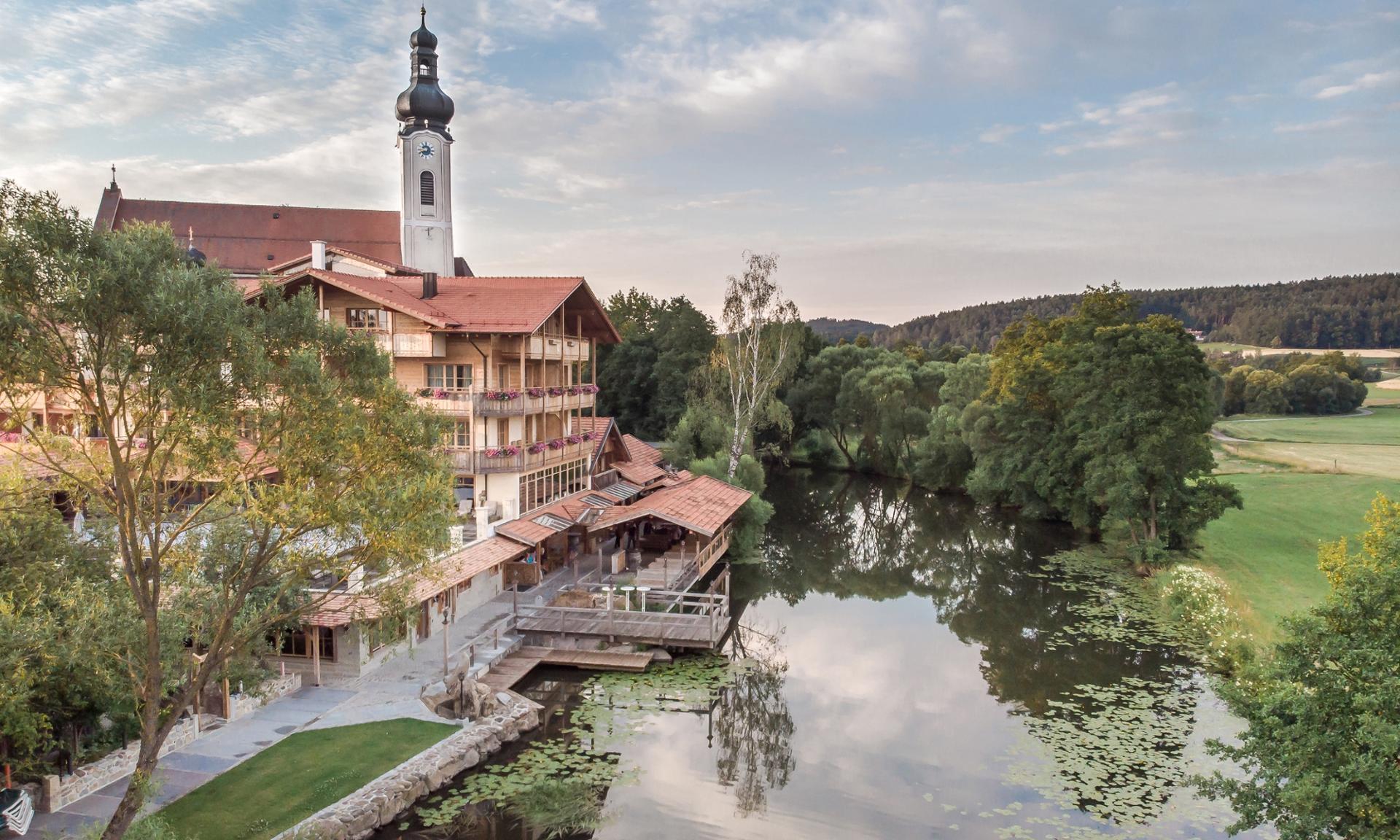 Natur- Wohlfühlhotel Brunner Hof OHG in Arnschwang