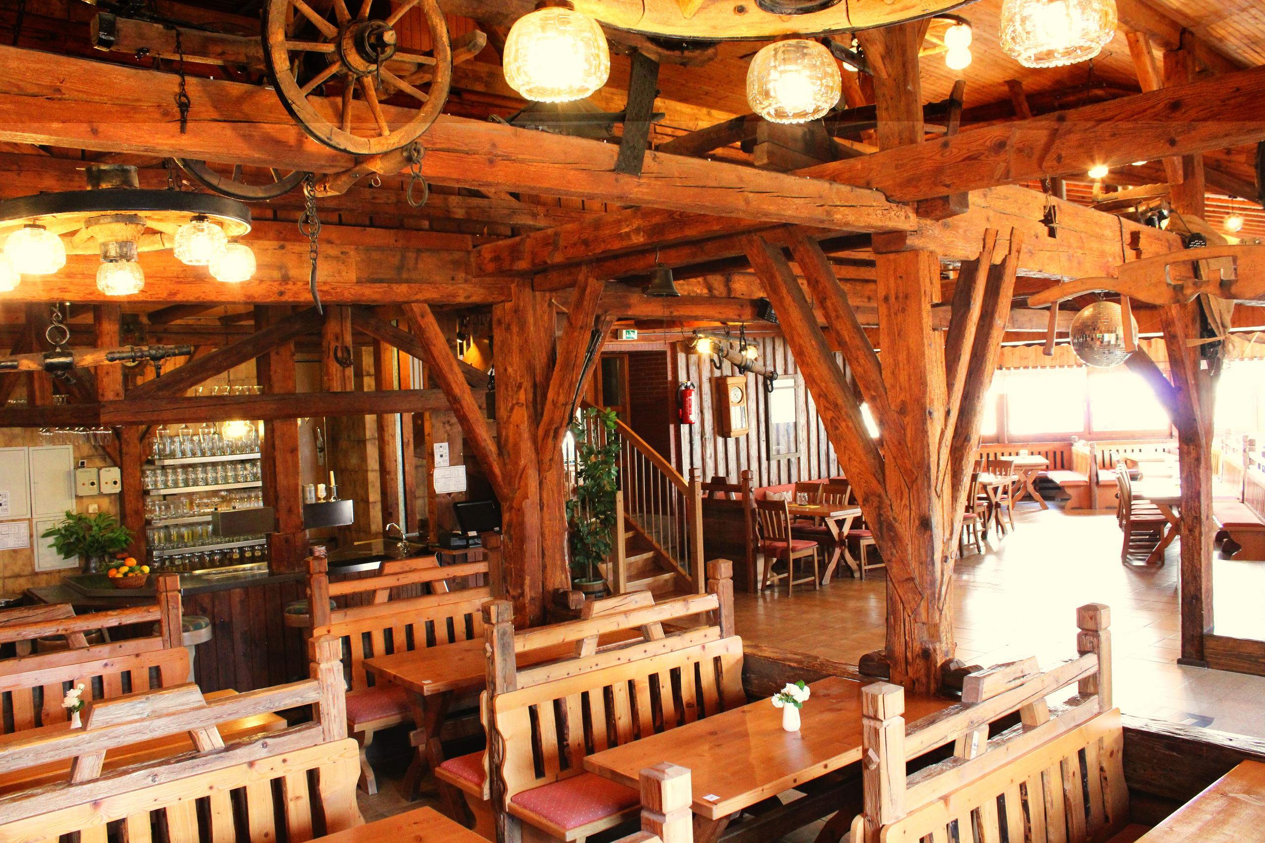 Bayerische Gastwirtschaft Dimpfl-Stadl in Lam