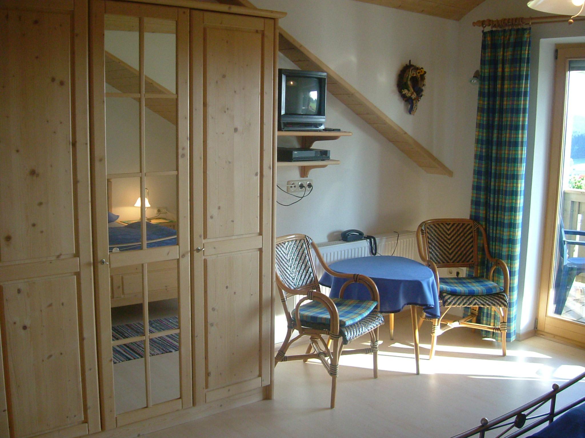 Ferienhaus Corinna / Ferienwohnungen in Kirchdorf i. Wald