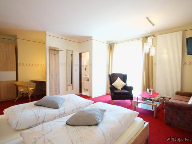 Landhotel Neuhof in Zenting