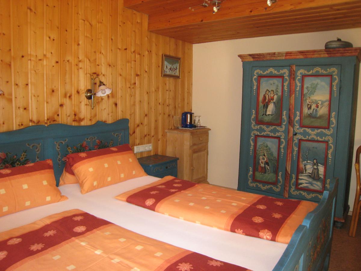 Pension - Ferienwohnung Landhaus Riedelstein in Drachselsried