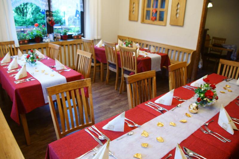 Landhotel Neuhof in Zenting