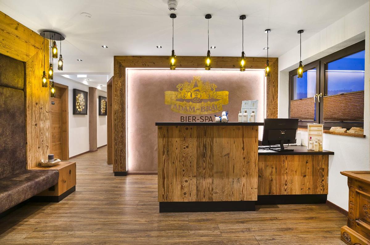 Wander- u. Aktivhotel Adam-Bräu in Bodenmais
