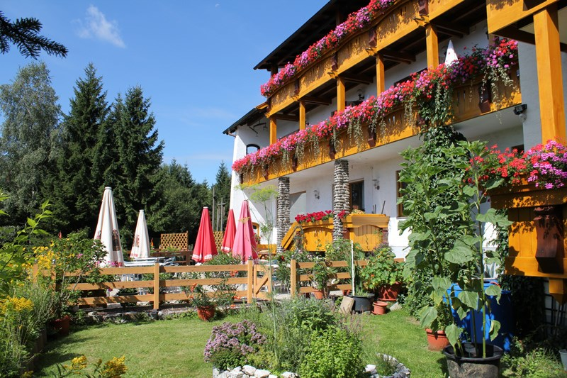Gasthof-Pension Kolmsteiner Hof in Neukirchen b. Hl. Blut