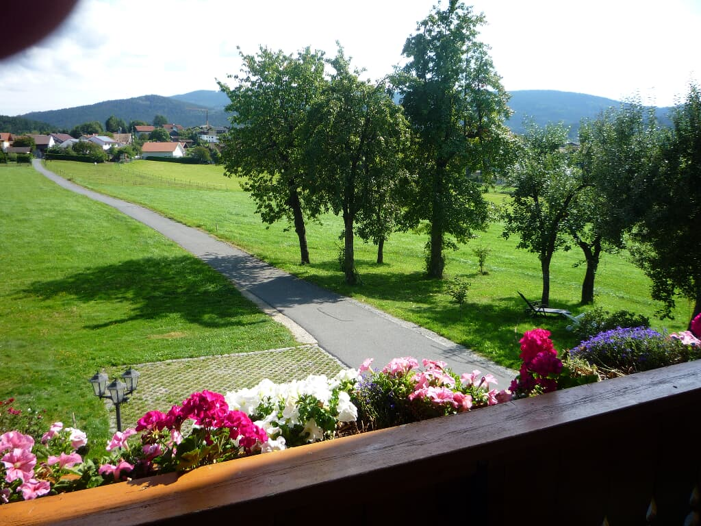 Gäste-und Ferienhaus Hatzinger in Arrach