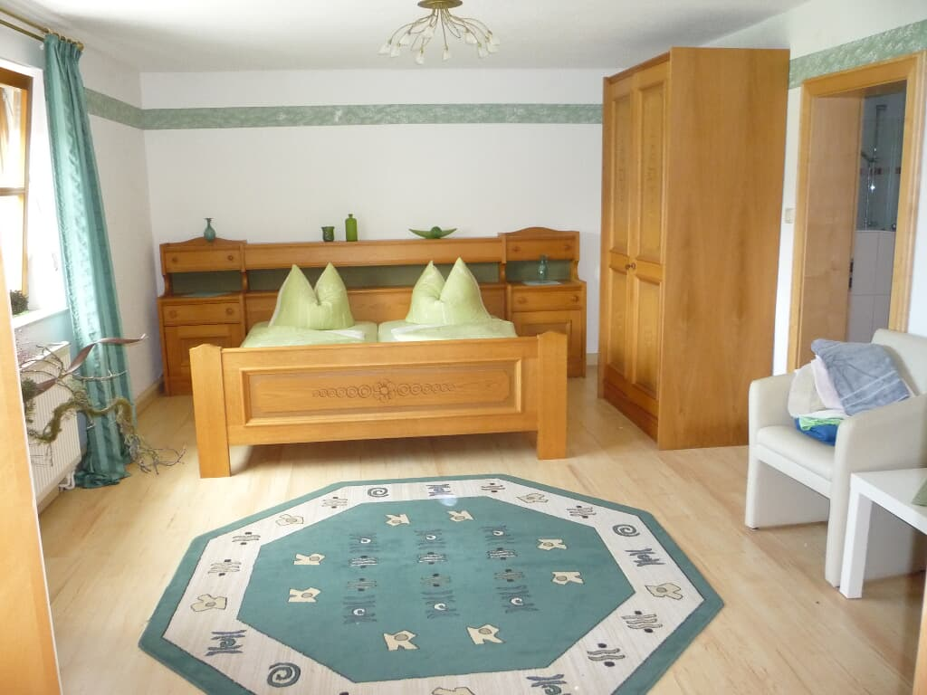 Gäste-und Ferienhaus Hatzinger in Arrach