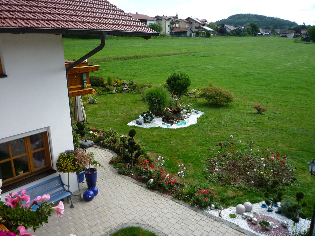 Gäste-und Ferienhaus Hatzinger in Arrach
