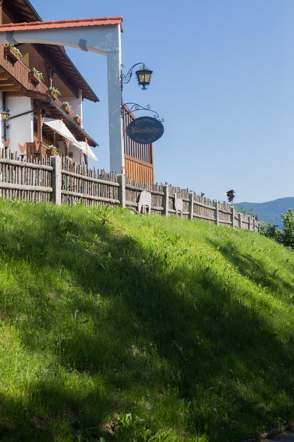 Blaslhöhe, Kaffeehaus in Lam