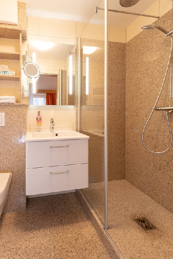 Wander & Aktivhotel Rösslwirt – WALD. GENUSS. HEIMAT-