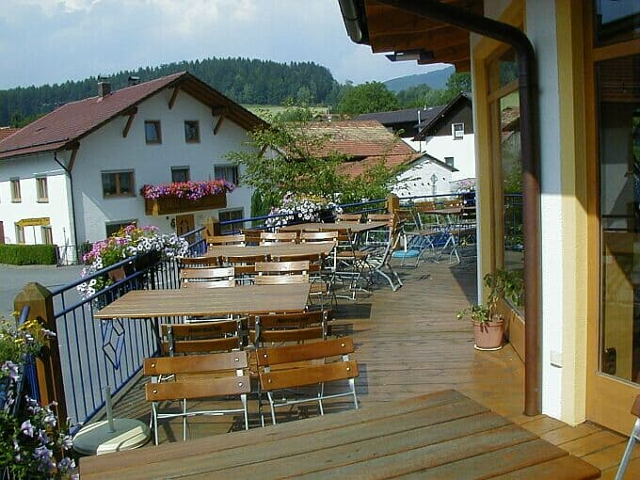 Gasthof-Metzgerei-Pension Schierlitz in Rimbach