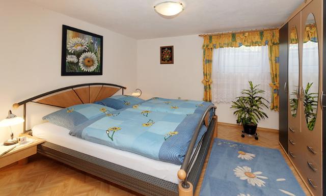 Ferienwohnungen Schrank Christa in Grafenau
