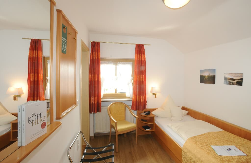Wander & Aktivhotel Rösslwirt – WALD. GENUSS. HEIMAT-
