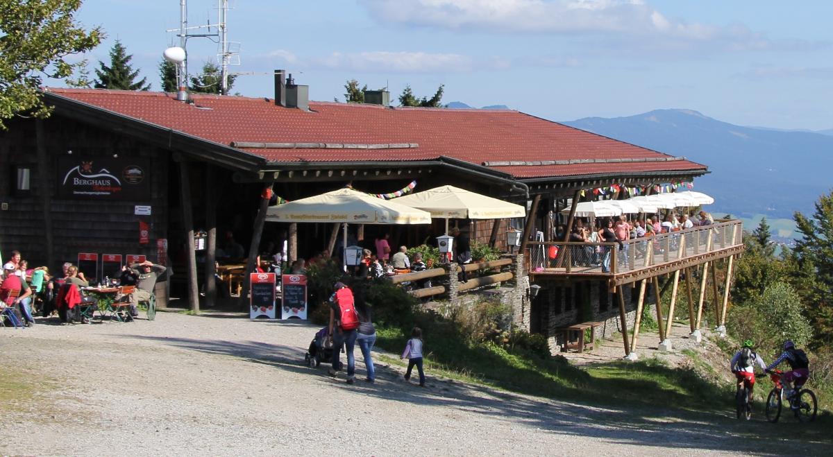 Berghaus Hohenbogen in Neukirchen beim Heiligen Blut