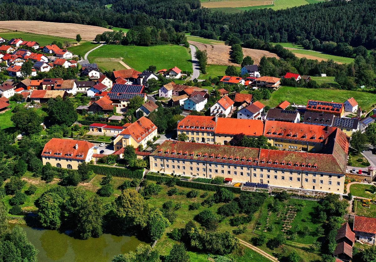 Kloster Strahlfeld in Roding