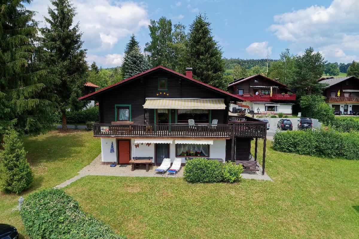 Chalet Seeblick in Arrach