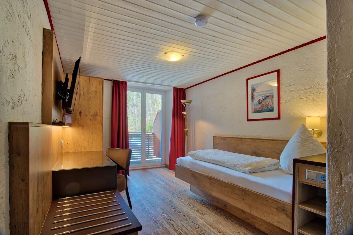 Natur- und Wanderhotel am Steinbachtal in Bad Kötzting