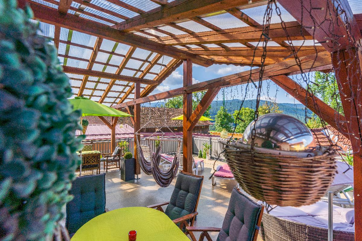 Wander & Aktivhotel Rösslwirt – WALD. GENUSS. HEIMAT in Lam