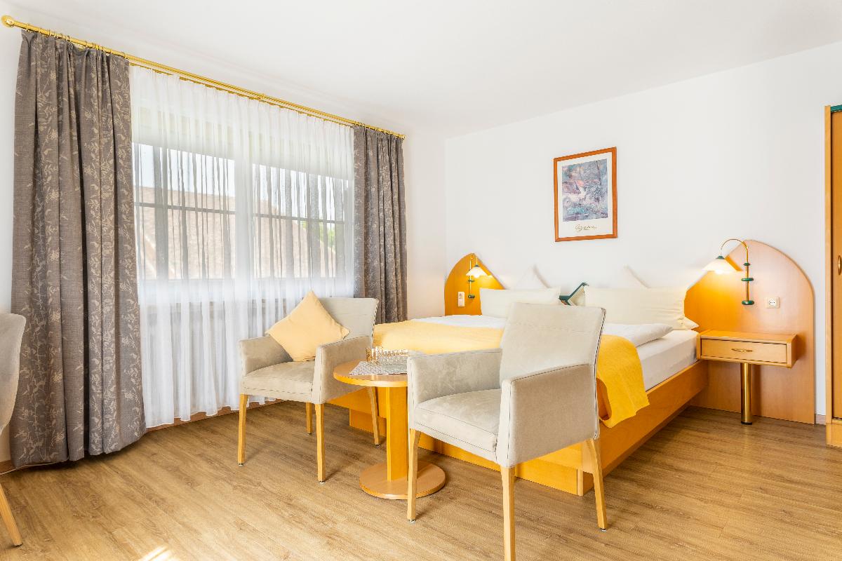 Wander & Aktivhotel Rösslwirt – WALD. GENUSS. HEIMAT-