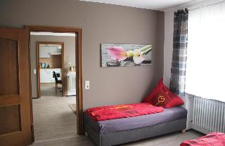 Villa Relax - Ferienwohnungen & Hallenbad & Relaxgarten in Bodenmais
