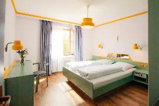 Hotel-Gasthof Zum Bach in Neukirchen b.hl.Blut