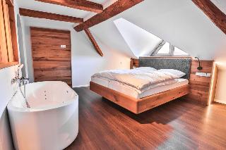 Hotel-Gasthof Zum Bach in Neukirchen b.hl.Blut
