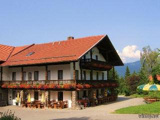 Gutsgasthof Frath  in Drachselsried