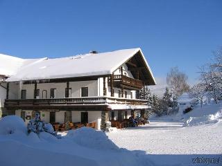 Gutsgasthof Frath  in Drachselsried