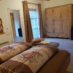 Ferienhaus Sepp im Waldferiendorf in Regen