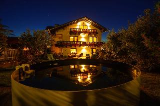 Beim Wartner - CHALETS & SUITEN in Teisnach -Arnetsried