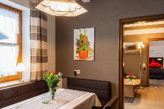Villa Relax - Ferienwohnungen & Hallenbad & Relaxgarten in Bodenmais
