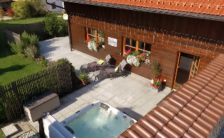 Beim Wartner - CHALETS & SUITEN in Teisnach -Arnetsried