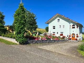 Ferienwohnung Haus Elfriede in Neukirchen b.hl.Blut