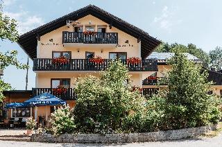 Landhotel Neuhof in Zenting