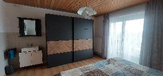 Ferienhaus Corinna / Ferienwohnungen in Kirchdorf i. Wald