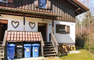 Ferienhaus Alexandra im Waldferiendorf in Regen