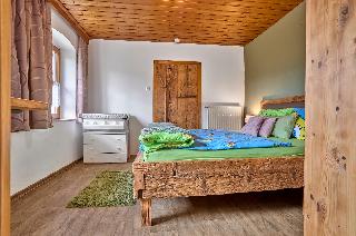 Huisnhof in Arrach
