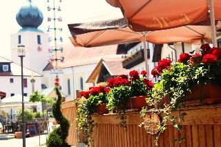 Bayerische Gastwirtschaft Dimpfl-Stadl in Lam