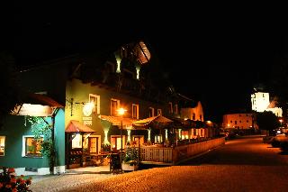 Bayerische Gastwirtschaft Dimpfl-Stadl in Lam